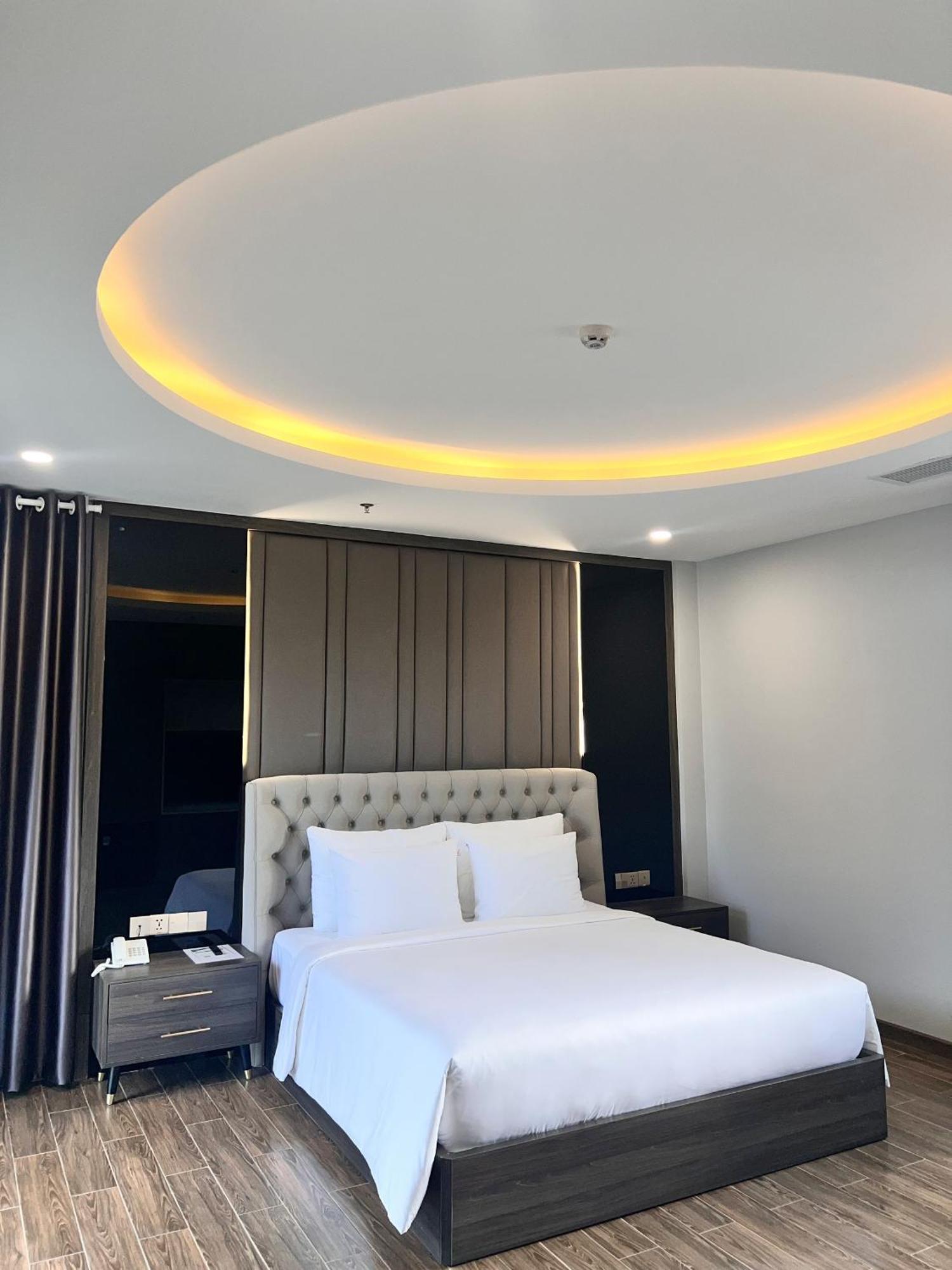 Le Anh Hotel Duong Dong Exterior foto