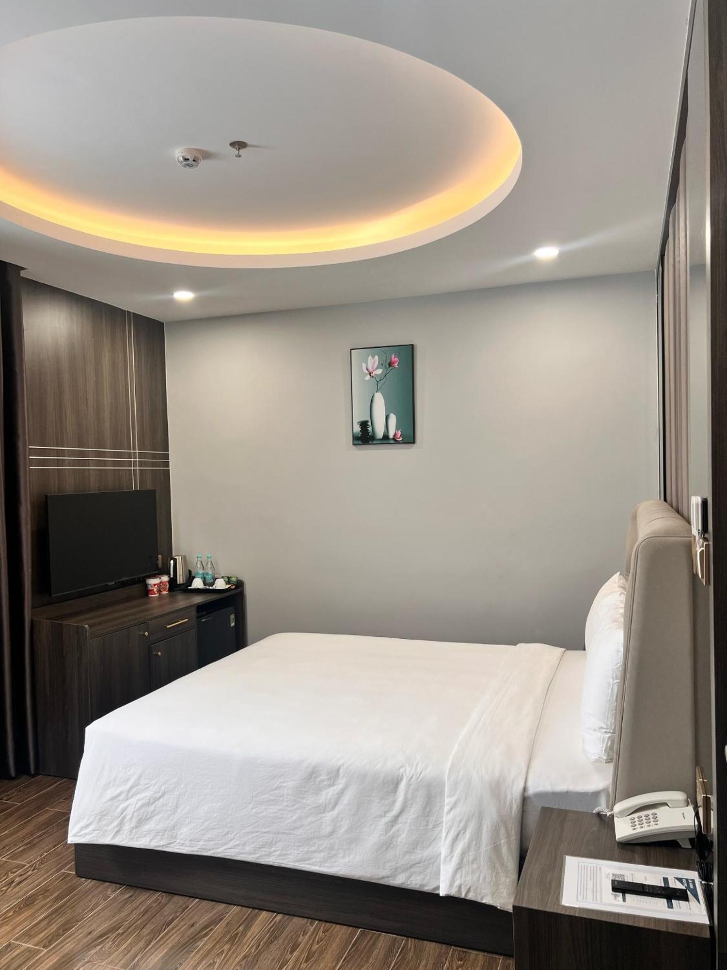Le Anh Hotel Duong Dong Exterior foto