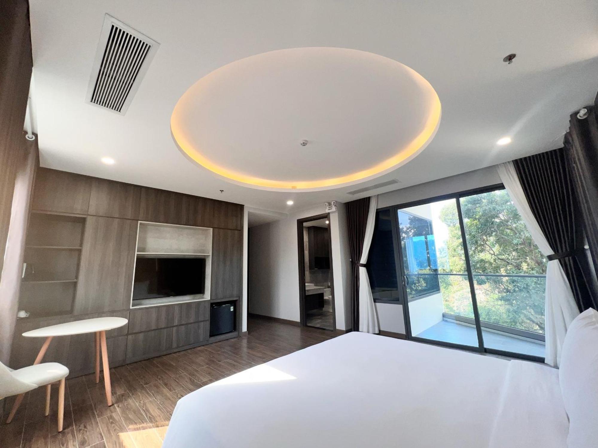 Le Anh Hotel Duong Dong Exterior foto