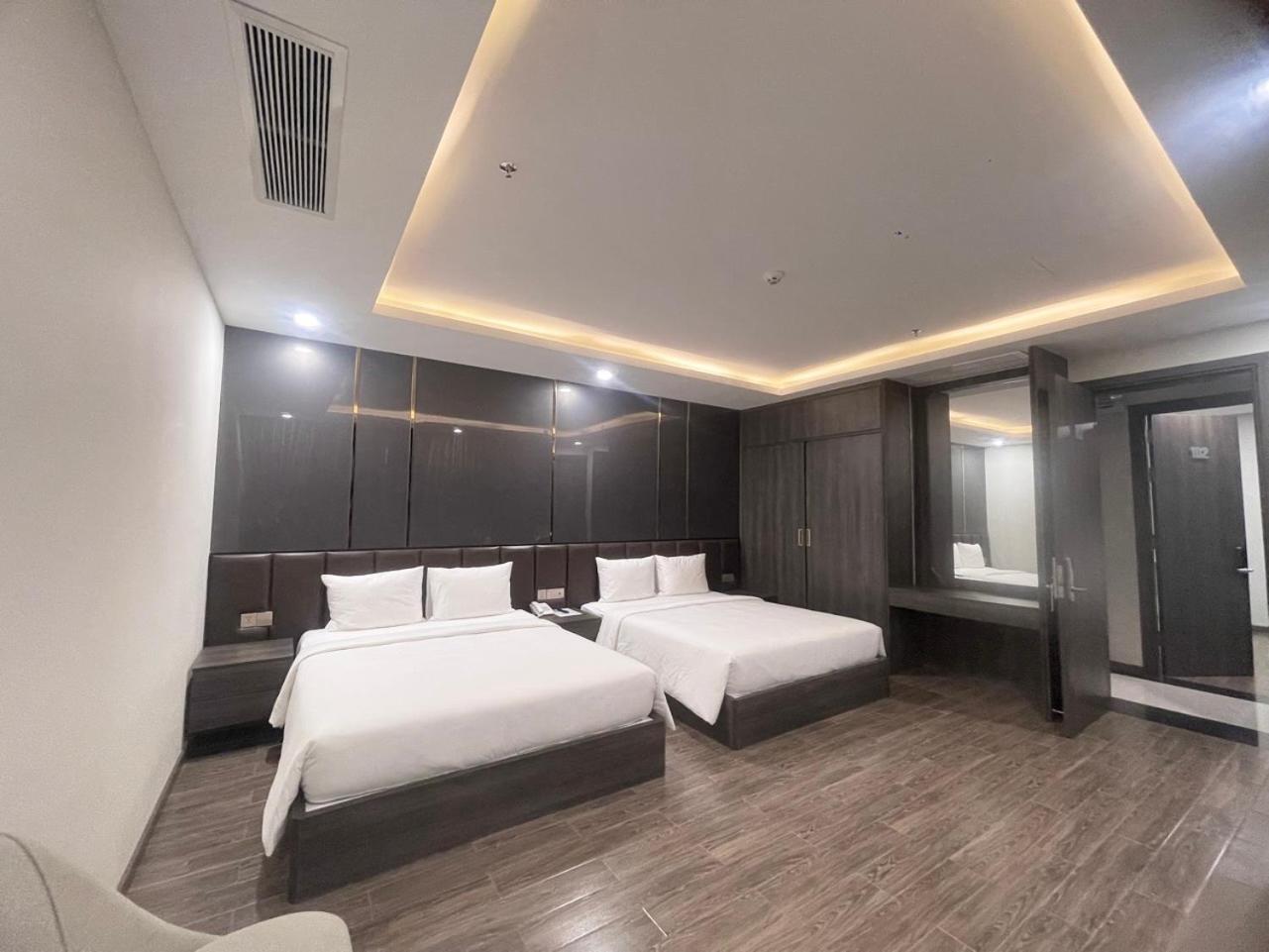 Le Anh Hotel Duong Dong Exterior foto
